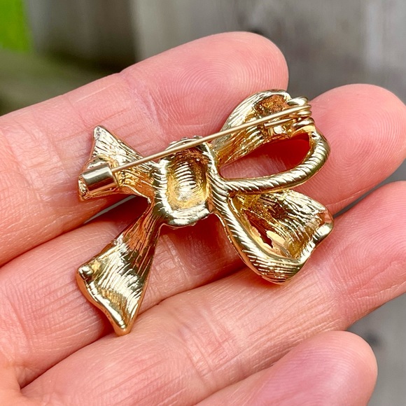 Cute Bow Brooch Red Bow Brooch Rhinestone Bow pin - Picture 4 of 5